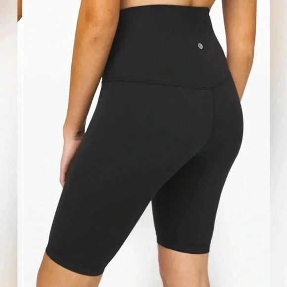 Lululemon Align Super High Rise Short *10"
Black (First Release) 4 - Picture 5 of 8